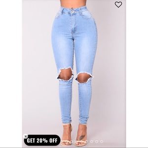 NWT Fashion Nova Blue Dream Skinny Jeans Size 5